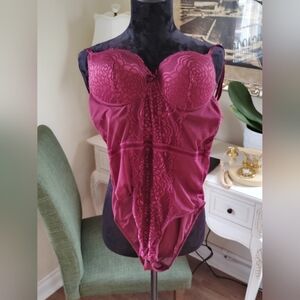 Elegant Lace Bodysuit in Rich Burgundy